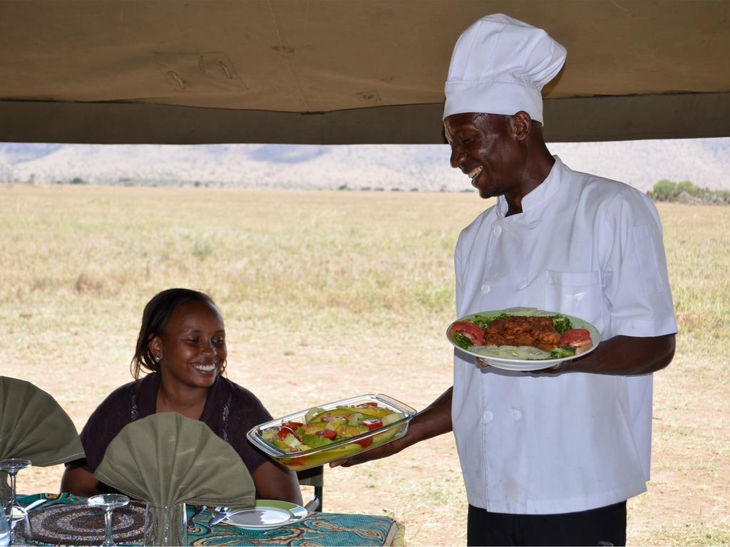 Kananga Special Tented Camp Banagi Esterno foto